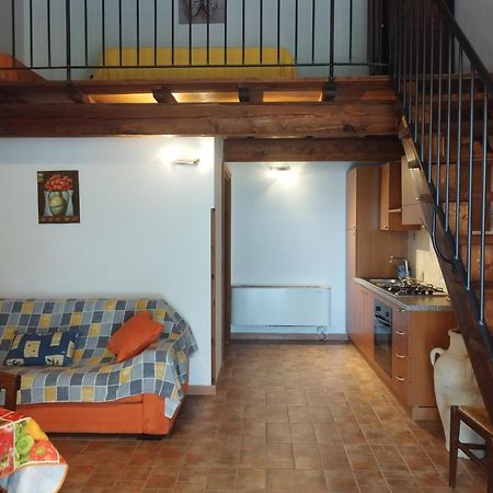 קסטל די טורה Agriturismo Le Cascine מראה חיצוני תמונה