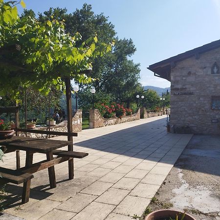 קסטל די טורה Agriturismo Le Cascine מראה חיצוני תמונה