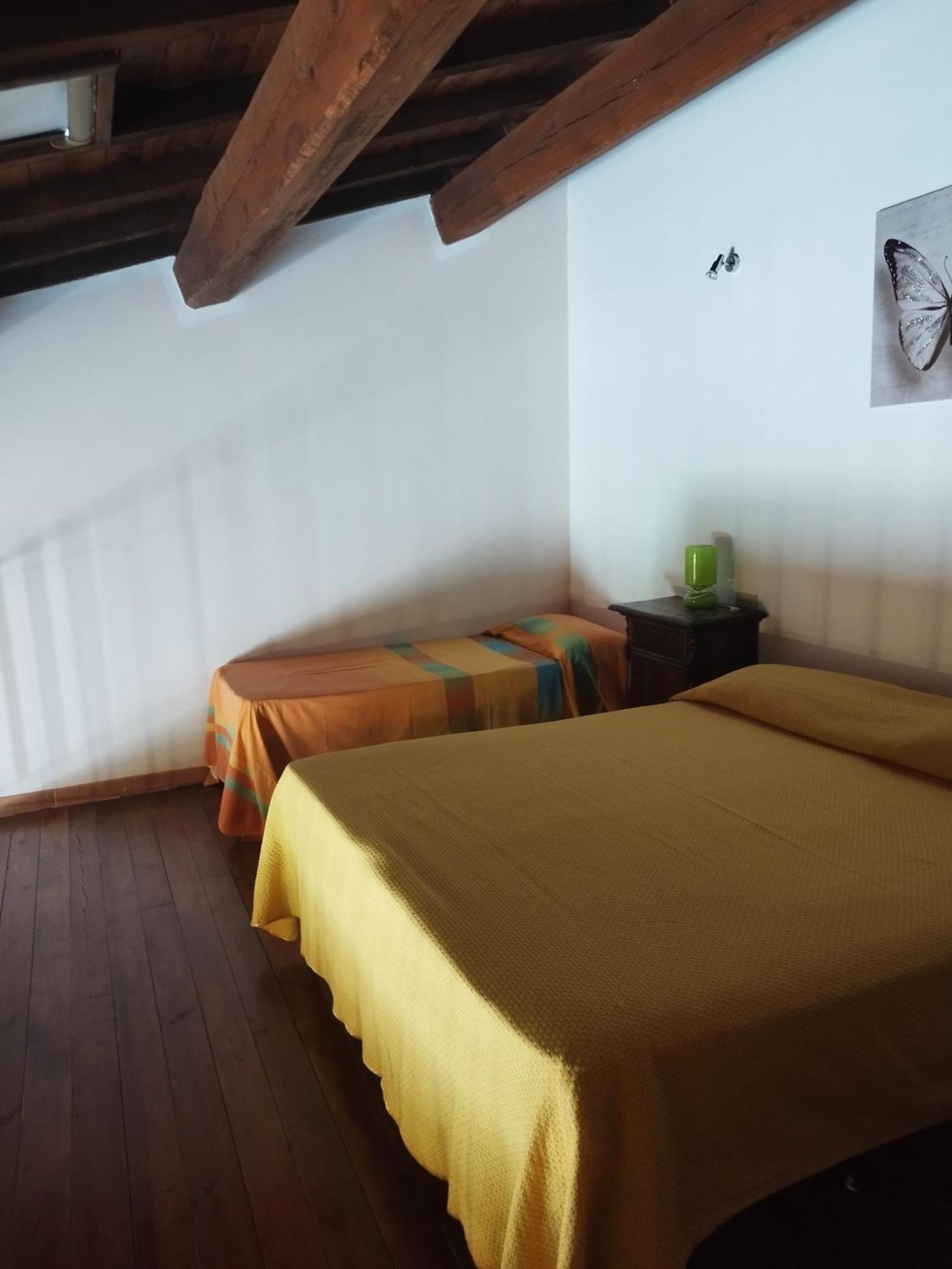 קסטל די טורה Agriturismo Le Cascine מראה חיצוני תמונה