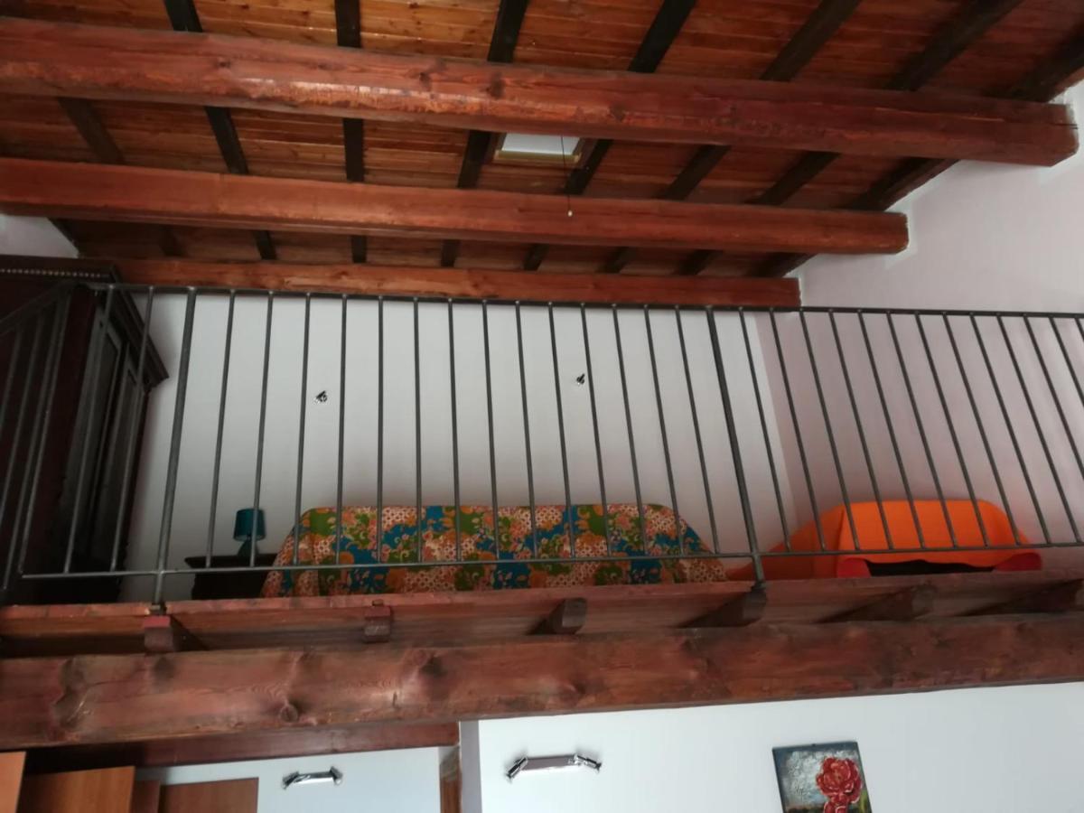 קסטל די טורה Agriturismo Le Cascine מראה חיצוני תמונה